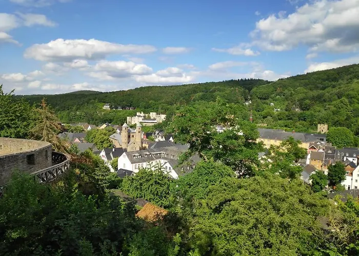 Hideaway Zum Seele Baumeln Lassen ! Bad Muenstereifel